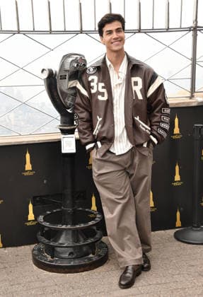 NEW YORK, NY - OCTOBER 1: Joel Oulette pictured during a visit at the Empire State Building Ahead of the Release of Mike Flannigan s Carrie on October 1, 2026 in New York City. Credit: Credit: AdMedia New York City USA - ZUMAa123 20261001_zaa_a123_351 Copyright: xJohnxFyckex
