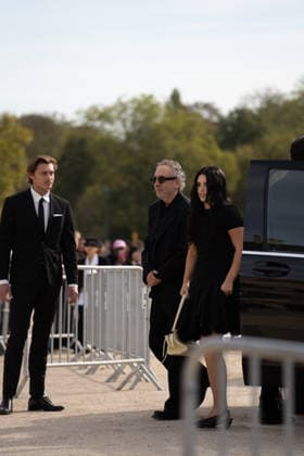 IPA89217527 - Paris, France, October 2, 2026. Guests arrive at the LOEWE Spring Summer 2027 fashion show during Paris Fashion Week Pictured: Tim Burton, Nell Burton  Copyright: xGINEVRAxFATARELLAx xx IPA89217527
