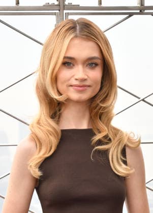 NEW YORK, NY - OCTOBER 1: Alison Thornton pictured during a visit at the Empire State Building Ahead of the Release of Mike Flannigan s Carrie on October 1, 2026 in New York City. Credit: Credit: AdMedia New York City USA - ZUMAa123 20261001_zaa_a123_365 Copyright: xJohnxFyckex