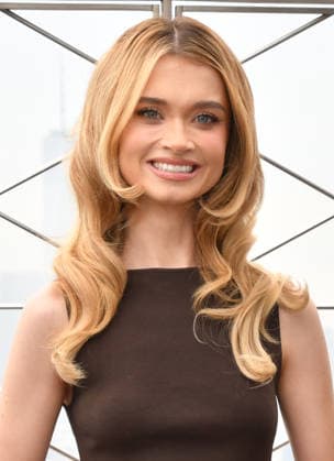 NEW YORK, NY - OCTOBER 1: Alison Thornton pictured during a visit at the Empire State Building Ahead of the Release of Mike Flannigan s Carrie on October 1, 2026 in New York City. Credit: Credit: AdMedia New York City USA - ZUMAa123 20261001_zaa_a123_361 Copyright: xJohnxFyckex