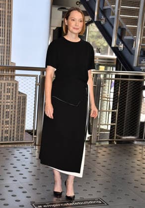 NEW YORK, NY - OCTOBER 1: Samantha Sloyan pictured during a visit at the Empire State Building Ahead of the Release of Mike Flannigan s Carrie on October 1, 2026 in New York City. Credit: Credit: AdMedia New York City USA - ZUMAa123 20261001_zaa_a123_367 Copyright: xJohnxFyckex