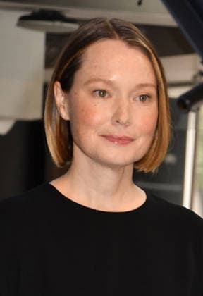 NEW YORK, NY - OCTOBER 1: Samantha Sloyan pictured during a visit at the Empire State Building Ahead of the Release of Mike Flannigan s Carrie on October 1, 2026 in New York City. Credit: Credit: AdMedia New York City USA - ZUMAa123 20261001_zaa_a123_337 Copyright: xJohnxFyckex