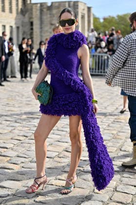 PFW Loewe Outside Arrivals Guests arriving at the Loewe show during Paris Fashion Week, in Paris, France on 2 October 2026. Photo by Julien Reynaud APS-Medias ABACAPRESS.COM Paris France  Copyright: xReynaudxJulien APS-Medias ABACAx