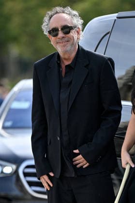 PFW Loewe Outside Arrivals Tim Burton arriving at the Loewe show during Paris Fashion Week, in Paris, France on 2 October 2026. Photo by Julien Reynaud APS-Medias ABACAPRESS.COM Paris France  Copyright: xReynaudxJulien APS-Medias ABACAx