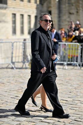 PFW Loewe Outside Arrivals Tim Burton arriving at the Loewe show during Paris Fashion Week, in Paris, France on 2 October 2026. Photo by Julien Reynaud APS-Medias ABACAPRESS.COM Paris France  Copyright: xReynaudxJulien APS-Medias ABACAx