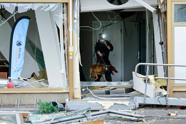 Explosion in Okern, Oslo Oslo 20261002 Police are evacuating an area and establishing a security perimeter around the building following a possible explosion in Okern, Oslo Photo by Jonas Been Henriksen, NTB Oslo, Norway 4sqP9LvTuaA EDITORIAL USE ONLY Ref BNC4sqP9LvTuaA jpg  Copyright: xJonasxBeenxHenriksenx xNTBx