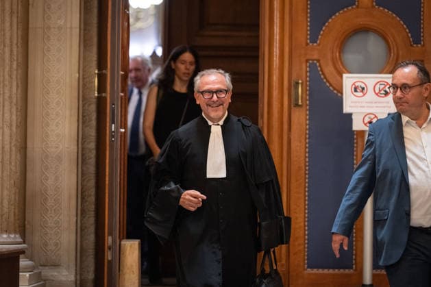 Resumption and Conclusion of the Francois Bayrou Trial - Paris AJ French lawyer Mario Stasi leaves the courtroom at the end of the trial during a hearing of the appeal trial over the alleged misuse of European Parliament funds to pay fictitious parliamentary assistants for the centrist party MoDem, at the Paris courthouse in Paris on October 2, 2026. Former Prime minister François Bayrou and ten former MoDem executives must answer, starting September 9, 2026, before the Paris appeal court for misappropriation of funds in the case of the MEP assistants, a ten-year-old case in which the former Prime Minister had been acquitted at first instance. Photo by Alexis Jumeau ABACAPRESS.COM Paris France Copyright: xJumeauxAlexis ABACAx