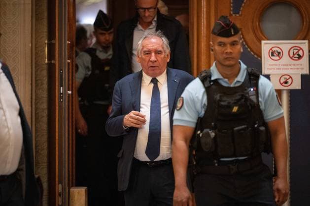 Resumption and Conclusion of the Francois Bayrou Trial - Paris AJ French politician Francois Bayrou leaves the courtroom at the end of the trial during a hearing of the appeal trial over the alleged misuse of European Parliament funds to pay fictitious parliamentary assistants for the centrist party MoDem, at the Paris courthouse in Paris on October 2, 2026. Former Prime minister François Bayrou and ten former MoDem executives must answer, starting September 9, 2026, before the Paris appeal court for misappropriation of funds in the case of the MEP assistants, a ten-year-old case in which the former Prime Minister had been acquitted at first instance. Photo by Alexis Jumeau ABACAPRESS.COM Paris France  Copyright: xJumeauxAlexis ABACAx