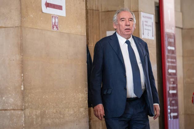 Resumption of the Francois Bayrou Trial - Paris AJ French politician Francois Bayrou returns to the courtroom after a break during a hearing of the appeal trial over the alleged misuse of European Parliament funds to pay fictitious parliamentary assistants for the centrist party MoDem, at the Paris courthouse in Paris on October 2, 2026. Former Prime minister François Bayrou and ten former MoDem executives must answer, starting September 9, 2026, before the Paris appeal court for misappropriation of funds in the case of the MEP assistants, a ten-year-old case in which the former Prime Minister had been acquitted at first instance. Photo by Alexis Jumeau ABACAPRESS.COM Paris France  Copyright: xJumeauxAlexis ABACAx
