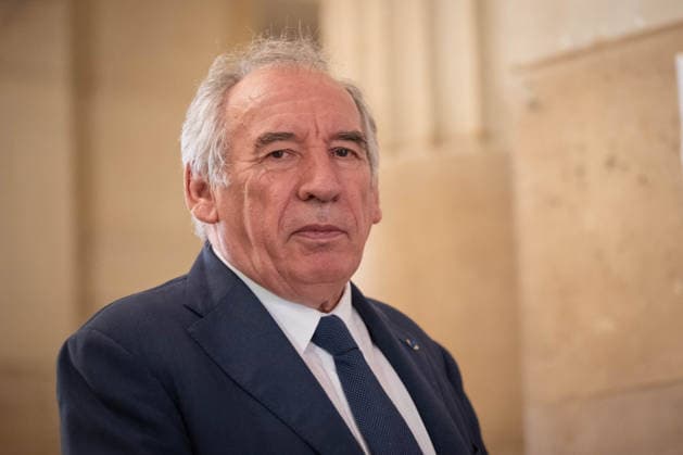 Resumption and Conclusion of the Francois Bayrou Trial - Paris AJ French politician Francois Bayrou leaves the courtroom at the end of the trial during a hearing of the appeal trial over the alleged misuse of European Parliament funds to pay fictitious parliamentary assistants for the centrist party MoDem, at the Paris courthouse in Paris on October 2, 2026. Former Prime minister François Bayrou and ten former MoDem executives must answer, starting September 9, 2026, before the Paris appeal court for misappropriation of funds in the case of the MEP assistants, a ten-year-old case in which the former Prime Minister had been acquitted at first instance. Photo by Alexis Jumeau ABACAPRESS.COM Paris France Copyright: xJumeauxAlexis ABACAx
