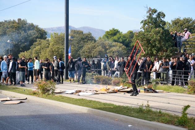 Blockade of the Joliot Curie Sixth Form College in Aubagne by pupils on 2 October 2026 - 02 11 2026 - France Bouches-du-Rhone Marseille -  SylvainxRostaingx xLexPictorium LePictorium_0341585