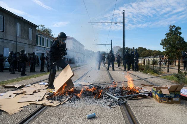 Blockade of the Joliot Curie Sixth Form College in Aubagne by pupils on 2 October 2026 - 02 11 2026 - France Bouches-du-Rhone Marseille - SylvainxRostaingx xLexPictorium LePictorium_0341591