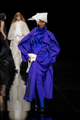 PFW - Issey Miyake Runway Models walks during Issey Miyake Women s Spring Summer 2027 collection fashion show as part of the Paris Fashion Week, in Paris on October 2, 2026. Photo by Eliot Blondet ABACAPRESS.COM Paris France France  Copyright: xBlondetxEliot ABACAx