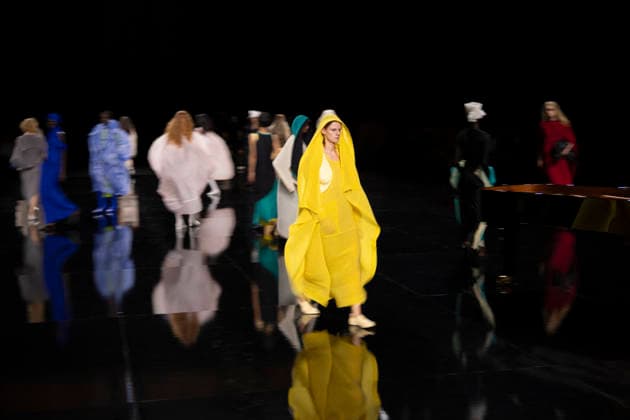 PFW - Issey Miyake Runway Models walks during Issey Miyake Women s Spring Summer 2027 collection fashion show as part of the Paris Fashion Week, in Paris on October 2, 2026. Photo by Eliot Blondet ABACAPRESS.COM Paris France France  Copyright: xBlondetxEliot ABACAx