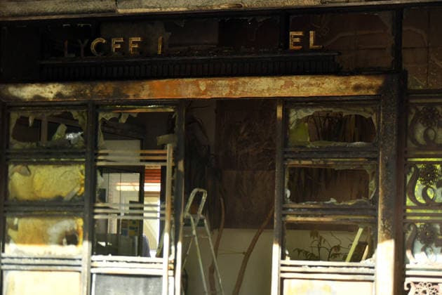 Student Protest - School Buildings Facades Set on Fire The façade of the Gaston-Bachelard high school in the 13th arrondissement damaged after the incident occurred as national student blockades forced the closure of more than 400 high schools amid rising political and security tensions. Paris, France, October 2, 2026 Photo Ait Adjedjou Karim ABACAPRESS.COM. Paris France Copyright: xAitxAdjedjouxKarim ABACAx
