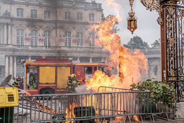 Students clash with police during high-school mobilization in Nancy NANCY, FRANCE - OCTOBER 2: Firefighters work to extinguish flames rising from burning barricades erected by high school students during nationwide education protests Nancy, France on October 2, 2026. Students gather around several schools and clash with police forces as a nationwide high-school mobilization continues over school conditions and demands for greater education resources in Nancy. Police deploy security units around several locations as demonstrations and blockades continue. Muhammed Said Tako Anadolu Nancy France. Editorial use only. Please get in touch for any other usage.  Copyright: x2026xAnadoluxMuhammedxSaidxTakox