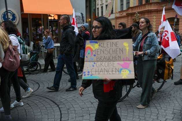October 2, 2026, Leipzig, Saxony, Germany: LEIPZIG, GERMANY, OCTOBER 2, 2026: Families, childcare workers and educators demonstrate in Leipzig over staffing, funding and working conditions at daycare centres and after-school care facilities. Parents and children joined childcare employees as protesters marched through the city calling attention to concerns over the availability and quality of childcare services in Leipzig and the wider state of Saxony. Leipzig Germany - ZUMAq101 20261002_zna_q101_168 Copyright: xMariaxCastrox