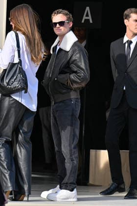 PFW Givenchy Outside Arrivals Anson Boon arriving at the Givenchy show during Paris Fashion Week, in Paris, France on 2 October 2026. Photo by Julien Reynaud APS-Medias ABACAPRESS.COM Paris France  Copyright: xReynaudxJulien APS-Medias ABACAx
