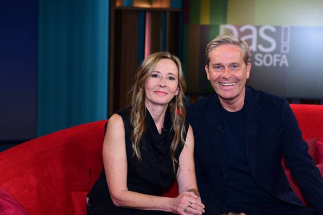 Andrea Wulf appeared as a guest on the NDR show *Das Rote Sofa* with host Hinnerk Baumgarten on October 2, 2026, in Hamburg. Andrea Wulf and Hinnerk Baumgarten during the *Das Rote Sofa* TV show at the NDR Studios on October 2, 2026 in Hamburg, Germany. Andrea Wulf appears as a guest on Das Rote Sofa on NDR in Hamburg