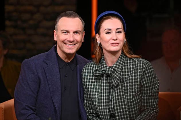 Tim Raue with his wife Katharina Raue during the taping of the RB talk show 3nach9 at Radio Bremen s Studio Bremen, October 2, 2026 Foto:xC.xNiehausx xFuturexImagex 3nach9_6007