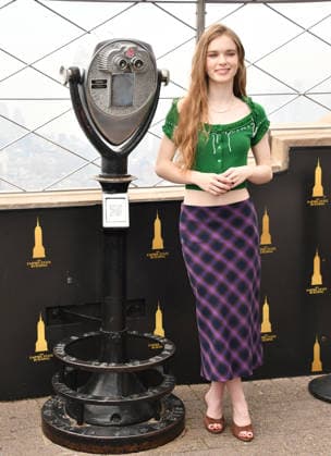 NEW YORK, NY - OCTOBER 1: Summer H. Howell pictured during a visit at the Empire State Building Ahead of the Release of Mike Flannigan s Carrie on October 1, 2026 in New York City. Credit: Credit: AdMedia New York City USA - ZUMAa123 20261001_zaa_a123_338 Copyright: xJohnxFyckex