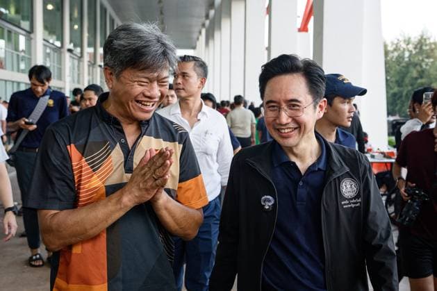 October 1, 2026, Bangkok, Thailand: BANGKOK, THAILAND, OCTOBER 1, 2026: Thai Deputy Prime Minister and Minister of Higher Education, Science, Research and Innovation, Yodchanan Wongsawat visits a flood evacuation site at King MongkutÃ¢â‚¬â ¢s Institute of Technology Ladkrabang (KMITL) in Bangkok, Thailand, as severe flooding continues to affect communities in Lat Krabang and surrounding areas. Bangkok Thailand - ZUMAq101 20261001_zna_q101_177 Copyright: xWatsawatxKoktabtimx