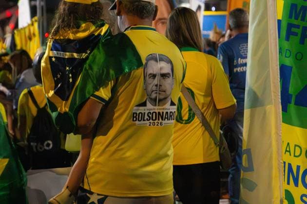 RECORD DATE NOT STATED Presidential candidate Flavio Bolsonaro visits the city of Montes Claros in the final stretch of the elections. Montes Claros (MG), 02 10 2026 - Elections Flavio Bolsonaro Montes Claros - Presidential candidate Flavio Bolsonaro, accompanied by Nikolas Ferreira (PL), Samuel Caires (PL), Marco Antonio Moreira da Costa (Novo), Domingos Savio (PL), Flavio Roscoe (PL), during a visit to the city of Montes Claros in the final stretch of the elections, this Friday, October 2, 2026.(Foto: Diego Tavares Thenews2 imago images) Presidential candidate Flavio Bolsonaro visits the city of Montes Claros in the final stretch of the elections. Copyright: xDiegoxTavaresx