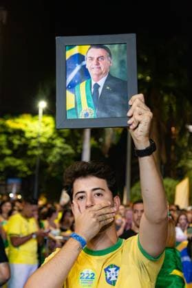 RECORD DATE NOT STATED Presidential candidate Flavio Bolsonaro visits the city of Montes Claros in the final stretch of the elections. Montes Claros (MG), 02 10 2026 - Elections Flavio Bolsonaro Montes Claros - Presidential candidate Flavio Bolsonaro, accompanied by Nikolas Ferreira (PL), Samuel Caires (PL), Marco Antonio Moreira da Costa (Novo), Domingos Savio (PL), Flavio Roscoe (PL), during a visit to the city of Montes Claros in the final stretch of the elections, this Friday, October 2, 2026.(Foto: Diego Tavares Thenews2 imago images) Presidential candidate Flavio Bolsonaro visits the city of Montes Claros in the final stretch of the elections. Copyright: xDiegoxTavaresx