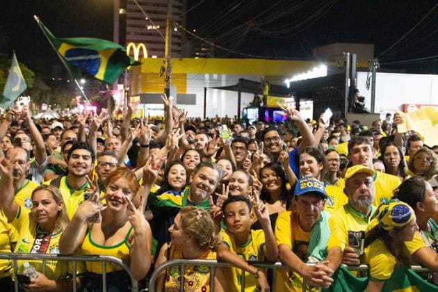 RECORD DATE NOT STATED Presidential candidate Flavio Bolsonaro visits the city of Montes Claros in the final stretch of the elections. Montes Claros (MG), 02 10 2026 - Elections Flavio Bolsonaro Montes Claros - Presidential candidate Flavio Bolsonaro, accompanied by Nikolas Ferreira (PL), Samuel Caires (PL), Marco Antonio Moreira da Costa (Novo), Domingos Savio (PL), Flavio Roscoe (PL), during a visit to the city of Montes Claros in the final stretch of the elections, this Friday, October 2, 2026.(Foto: Diego Tavares Thenews2 imago images) Presidential candidate Flavio Bolsonaro visits the city of Montes Claros in the final stretch of the elections. Copyright: xDiegoxTavaresx