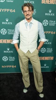 October 2, 2026, Bronx, New York, USA: Pedro Pascal wearing dress by Chanel attends screening of Behemoth at annual NYFF64 at Alice Tully Hall at Lincoln Center in New York, NY on October 2, 2026. Bronx USA - ZUMAr339 20261002_znp_r339_030 Copyright: xLevxRadinx
