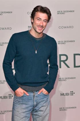 Luca Apple at the premiere of the movie *Coward* at the silent green Kulturquartier in Berlin, October 2, 2026 Foto:xM.xBehrensx xFuturexImagex coward_6022