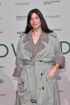 Pati Valpati at the premiere of the movie *Coward* at the silent green Kulturquartier in Berlin, October 2, 2026 Foto:xM.xBehrensx xFuturexImagex coward_6025