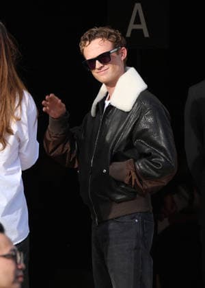 Anson Boon at the Givenchy Spring Summer 2026 Women’s Ready-to-Wear Collection fashion show during Paris Fashion Week (PFW) on October 2, 2026. Denis Guignebourg, Bestimage. Celebrities at Givenchy’s Spring Summer 2026 Women’s Ready-to-Wear Collection fashion show at Paris Fashion Week (PFW) on October 2, 2026, Paris, France  Copyright: xDenisxGuignebourgx xBestimagexDenisxGuignebourgx xBestimagex