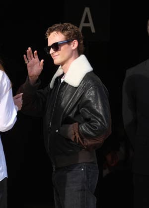 Anson Boon at the Givenchy Spring Summer 2026 Women’s Ready-to-Wear Collection fashion show during Paris Fashion Week (PFW) on October 2, 2026. Denis Guignebourg, Bestimage. Celebrities at Givenchy’s Spring Summer 2026 Women’s Ready-to-Wear Collection fashion show at Paris Fashion Week (PFW) on October 2, 2026, Paris, France  Copyright: xDenisxGuignebourgx xBestimagexDenisxGuignebourgx xBestimagex