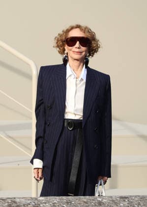 Marisa Berenson at the Givenchy Spring Summer 2026 Women’s Ready-to-Wear Collection fashion show during Paris Fashion Week (PFW) on October 2, 2026. Denis Guignebourg, Bestimage. Celebrities at Givenchy’s Spring Summer 2026 Women’s Ready-to-Wear Collection fashion show at Paris Fashion Week (PFW) on October 2, 2026, Paris, France  Copyright: xDenisxGuignebourgx xBestimagexDenisxGuignebourgx xBestimagex