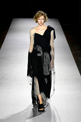 Yohji Yamamoto Women s Ready-to-Wear Spring Summer 2027 Collection Fashion Show during Paris Fashion Week, on October 2, 2026 Bestimage Yohji Yamamoto Fashion Show Women s Ready-to-Wear Spring Summer 2027 Collection during Paris Fashion Week, on October 2, 2026, in Paris, France Paris France Copyright: xAgencex xBestimagexAgencex xBestimagex