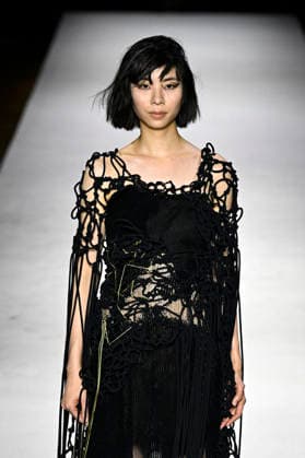 Yohji Yamamoto Women s Ready-to-Wear Spring Summer 2027 Collection Fashion Show during Paris Fashion Week, on October 2, 2026 Bestimage Yohji Yamamoto Fashion Show Women s Ready-to-Wear Spring Summer 2027 Collection during Paris Fashion Week, on October 2, 2026, in Paris, France Paris France  Copyright: xAgencex xBestimagexAgencex xBestimagex