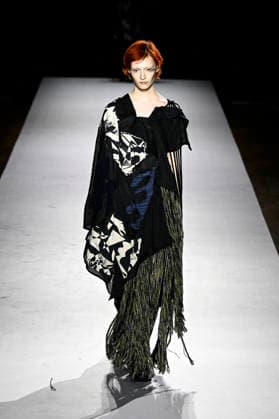 Yohji Yamamoto Women s Ready-to-Wear Spring Summer 2027 Collection Fashion Show during Paris Fashion Week, on October 2, 2026 Bestimage Yohji Yamamoto Fashion Show Women s Ready-to-Wear Spring Summer 2027 Collection during Paris Fashion Week, on October 2, 2026, in Paris, France Paris France  Copyright: xAgencex xBestimagexAgencex xBestimagex