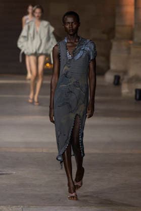 Victoria Beckham Women s Ready-to-Wear Spring Summer 2027 Collection Fashion Show during Paris Fashion Week, on October 2, 2026, in Paris, Bestimage Victoria Beckham Fashion Show Women s Ready-to-Wear Spring Summer 2027 Collection during Paris Fashion Week, on October 2, 2026, in Paris, France Paris France Copyright: xAgencex xBestimagexAgencex xBestimagex