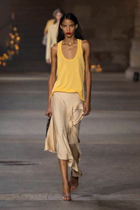 Victoria Beckham Women s Ready-to-Wear Spring Summer 2027 Collection Fashion Show during Paris Fashion Week, on October 2, 2026, in Paris, Bestimage Victoria Beckham Fashion Show Women s Ready-to-Wear Spring Summer 2027 Collection during Paris Fashion Week, on October 2, 2026, in Paris, France Paris France Copyright: xAgencex xBestimagexAgencex xBestimagex