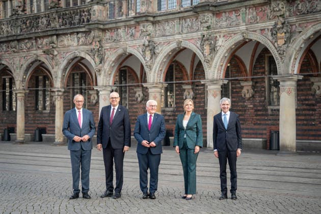 Celebrations for German Unity Day 2026 in Bremen: Federal Chancellor Friedrich Merz (CDU), together with Andreas Bovenschulte, President of the Bundesrat, Federal President Frank-Walter Steinmeier, Bundestag President Julia Kloeckner, and Stephan Ha