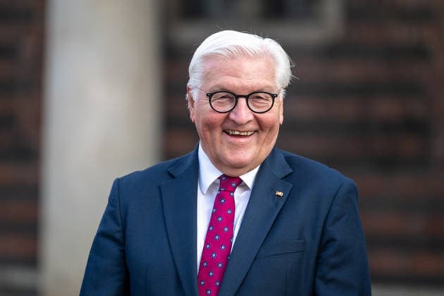 Celebrating German Unity Day in Bremen: German Unity Day 2026 celebrations, Bremen, October 3, 2026, Bremen, Germany, October 3, 2026 Celebrating German Unity Day in Bremen at the Market Square, City Hall on October 3, 2026 in Bremen, Germany Photo by Axel Kaste Federal President Frank-Walter Steinmeier Bremen Market Square, City Hall Free Hanseatic City of Bremen German Tag d. Dt. Einheit 3.10.26 LR-6920