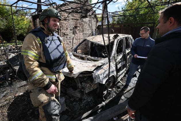 RUSSIA, DONETSK - OCTOBER 3, 2026: A house suffers damage from a drone strike on Donetsk s Kiyevsky District. Dmitry Yagodkin TASS  98712016