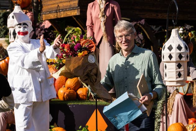 Danish Giant Pumpkin Championship Results Announced: Per Thomsen from Hasle took third place for his pumpkin weighing 326.2 kg at the Danish Giant Pumpkin Championship in Tivoli, Copenhagen, on Saturday, October 3, 2026. Photo by Emil Nicolai Helms, Scanpix 2026, Copenhagen, Denmark  Copyright: EmilxNicolaixHelmsx spdk20261003-132640-L