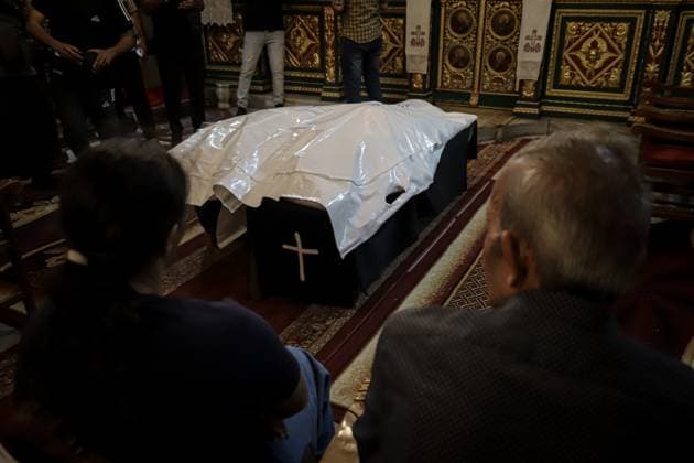 RECORD DATE NOT STATED Funeral Held for Christian Mother and Daughter Killed in Gaza City Strike (INT) Funeral Held for Christian Mother and Daughter Killed in Gaza City Strike on October 3, 2026, Gaza, Palestine: Mourners attend the funeral of Christian mother Maysa Abu Dawood and her daughter Mary at Saint Porphyrius Church in Gaza City on Saturday, after they were killed early in the morning when an Israeli airstrike hit their residential apartment in the city. Mukhtars, community reconciliation figures, and members of the Palestinian Civil Defense attend the funeral. Credit: Mohammed M. Skaik TheNews2(Foto: Mohammed Skaik Thenews2 imago images) Funeral Held for Christian Mother and Daughter Killed in Gaza City Strike Copyright: xMohammedxSkaikx
