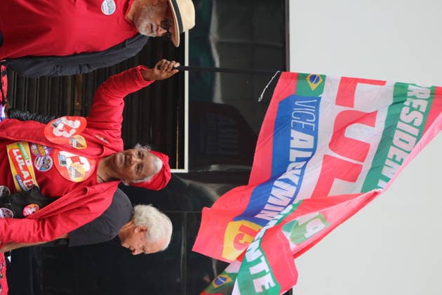 SaO PAULO, SP - 03.10.2026: CAMINHADA REuNE LULA E HADDAD EM SP - President and candidate for re-election Luiz Inacio Lula da Silva participates this Saturday (3), alongside Fernando Haddad, in a campaign walk on Avenida Paulista, in Sao Paulo. The gathering takes place at 10 am, at the corner with Alameda Ministro Rocha Azevedo, with a route along Paulista and Rua Augusta to Praca Roosevelt. The event takes place on the eve of the first round of elections. x3024074x  AngÃ licaxAlves