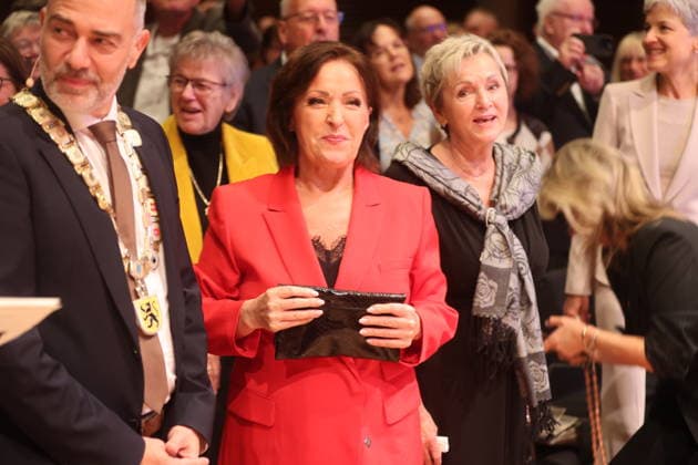 Weimar Prize Awarded to Ute Freudenberg Weimar, October 3, 2026 Weimar Prize Awarded to Ute Freudenberg The award ceremony took place on German Unity Day at the Weimarhalle and is Copyright: xMatthiasxGränzdörferx
