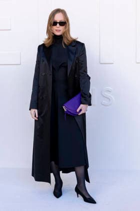 Hannah Einbinder at the photocall for the Céline Spring Summer 2027 Women’s Ready-to-Wear collection during Paris Fashion Week (PFW) at the National Archives Museum in Paris, France, on October 3, 2026. Olivier Borde, Bestimage. Photocall at the Céline fashion show as part of Paris RTW Spring Summer 2027 Fashion Week, held at the Musée National des Archives on October 3, 2026, in Paris, France. Paris, France  Copyright: xOLIVIERxBORDEx xBESTIMAGExOLIVIERxBORDEx xBESTIMAGEx