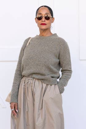 Tracee Ellis Ross at the photocall for the Céline Spring Summer 2027 Women’s Ready-to-Wear collection during Paris Fashion Week (PFW) at the National Archives Museum in Paris, France, on October 3, 2026. Olivier Borde, Bestimage. Photocall at the Céline fashion show as part of Paris RTW Spring Summer 2027 Fashion Week, held at the Musée National des Archives on October 3, 2026, in Paris, France. Paris, France  Copyright: xOLIVIERxBORDEx xBESTIMAGExOLIVIERxBORDEx xBESTIMAGEx