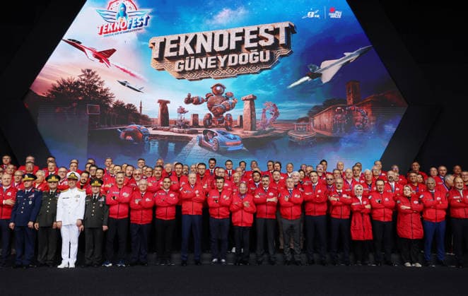 Turkish President Erdogan visits the TEKNOFEST Southeast in Sanliurfa SANLIURFA, TURKIYE - OCTOBER 03: (----EDITORIAL USE ONLY - MANDATORY CREDIT - TURKISH PRESIDENCY MURAT CETINMUHURDAR HANDOUT - NO MARKETING NO ADVERTISING CAMPAIGNS - DISTRIBUTED AS A SERVICE TO CLIENTS----) Turkish President Recep Tayyip Erdogan visits the Aerospace, Space and Technology Festival (TEKNOFEST) Southeast at Sanliurfa GAP Airport in Sanliurfa, Turkiye on October 3, 2026. Turkish Presidency Murat Cetinmuhurdar Handout Anadolu Sanliurfa Turkey. Editorial use only. Please get in touch for any other usage. Copyright: x2026xAnadoluxTurkishxPresidencyx MuratxCetinmuhurdarx xHandoutx